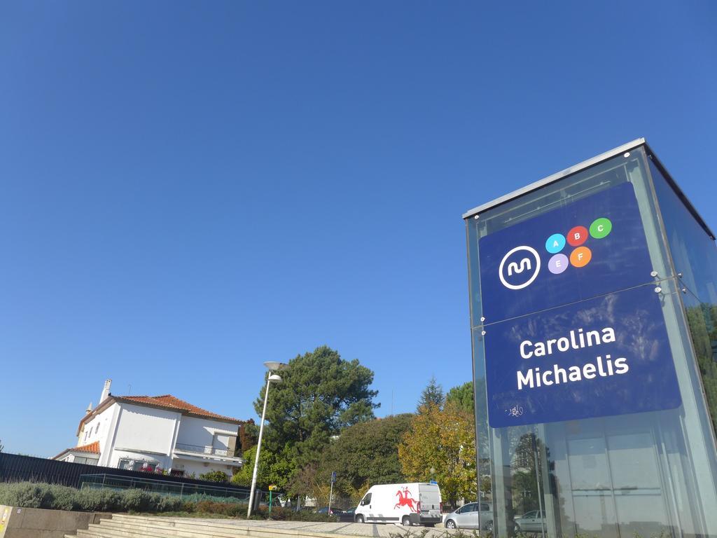 Ferienhaus Carolina M In Front Of Metro *