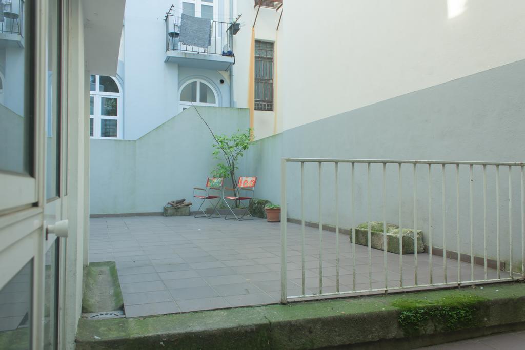 Ferienhaus Carolina M In Front Of Metro *